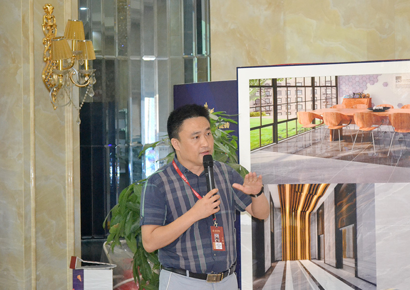 pg电子游戏瓷砖品牌营销总司理罗胜先生