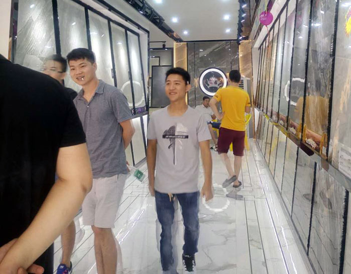 pg电子游戏 瓷砖署理  陶瓷一线品牌 普宁 开业