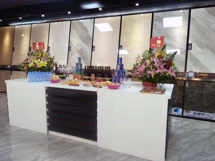 陶瓷一线品牌pg电子游戏瓷砖澄海店十一开业，好礼、、优惠送一直