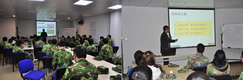 pg电子游戏在广州黄埔军校举行军事拓展特训