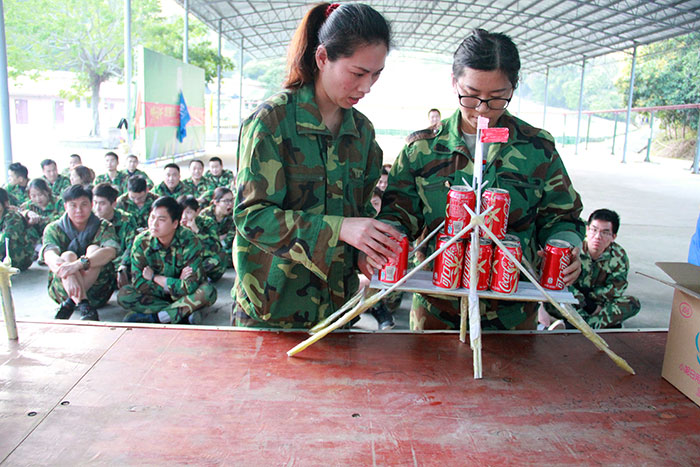 2017年2月13-15日，，pg电子游戏“虎狼道”户外拓展训练圆满竣事